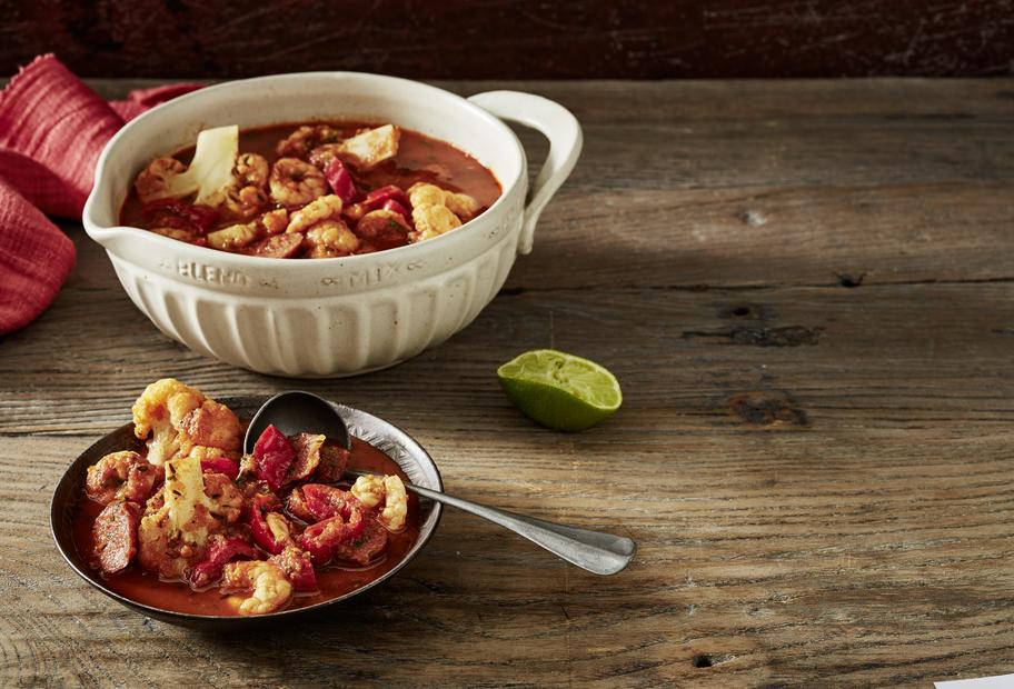 Würziger Garneleneintopf mit Kabanossi