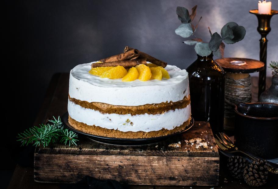 Kleine Joghurt-Orangen-Torte