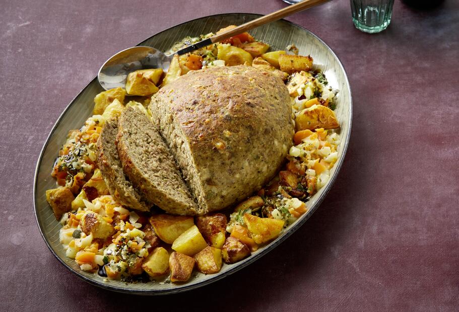 Hackbraten mit Kartoffel-Karotten-Gemüse