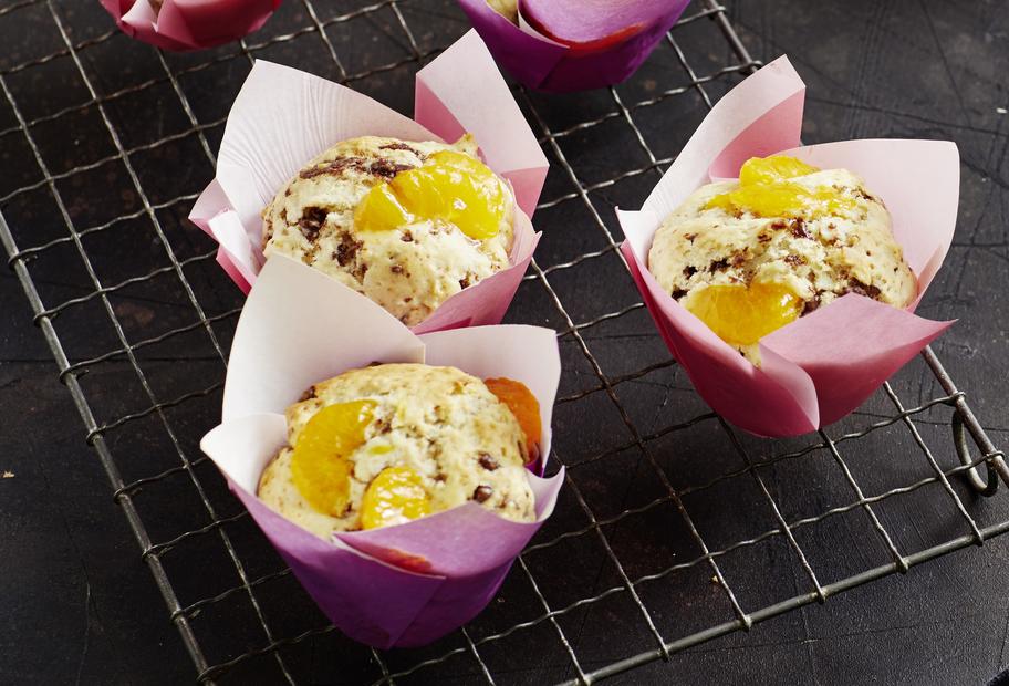 Buttermilchmuffins mit Mandarinen