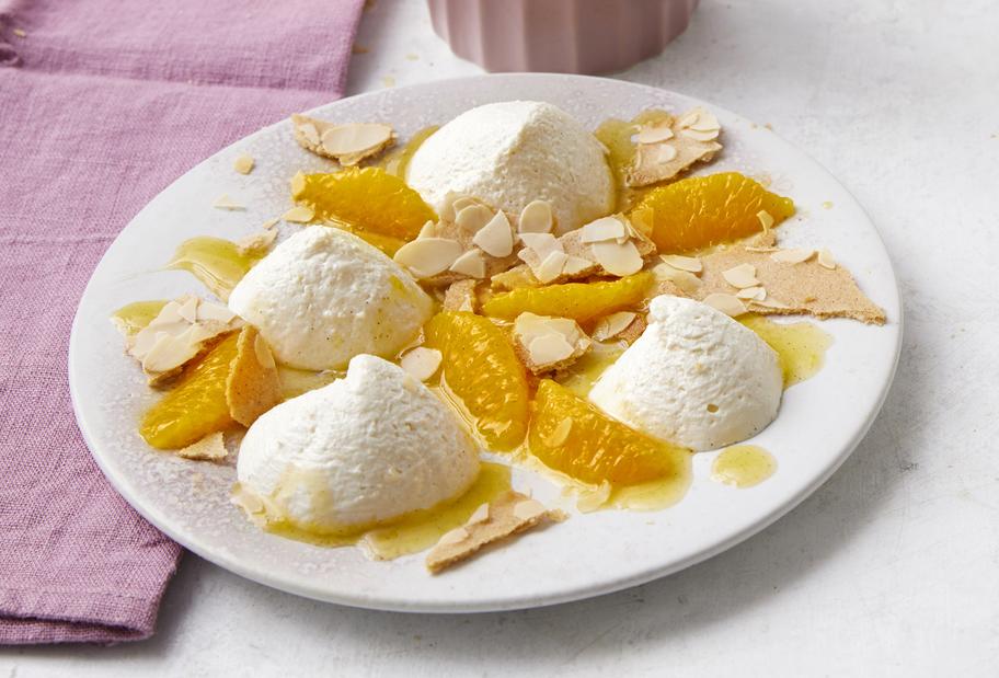 Zitronen-Joghurt-Mousse mit Spekulatiushippen