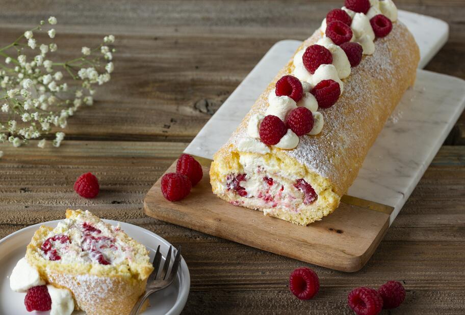 Biskuitrolle mit Mascarponecreme