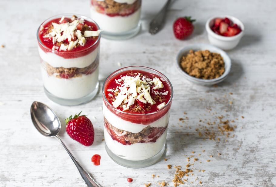 Erdbeer-Quark-Schichtspeise