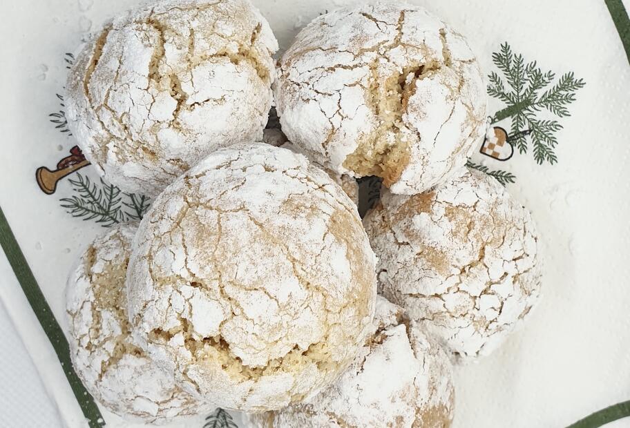 Mandelkekse mit Zitrone