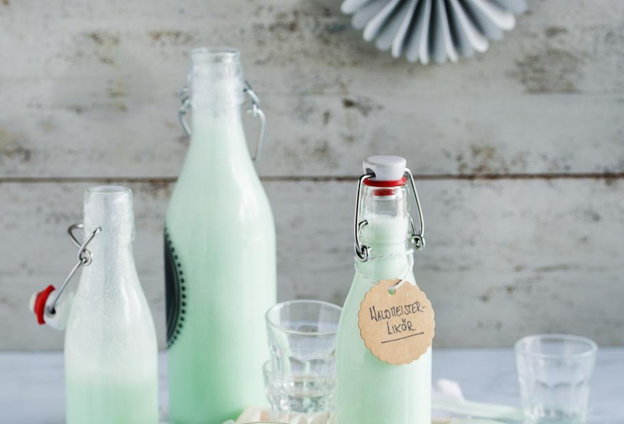 Waldmeister-Sahnelikör