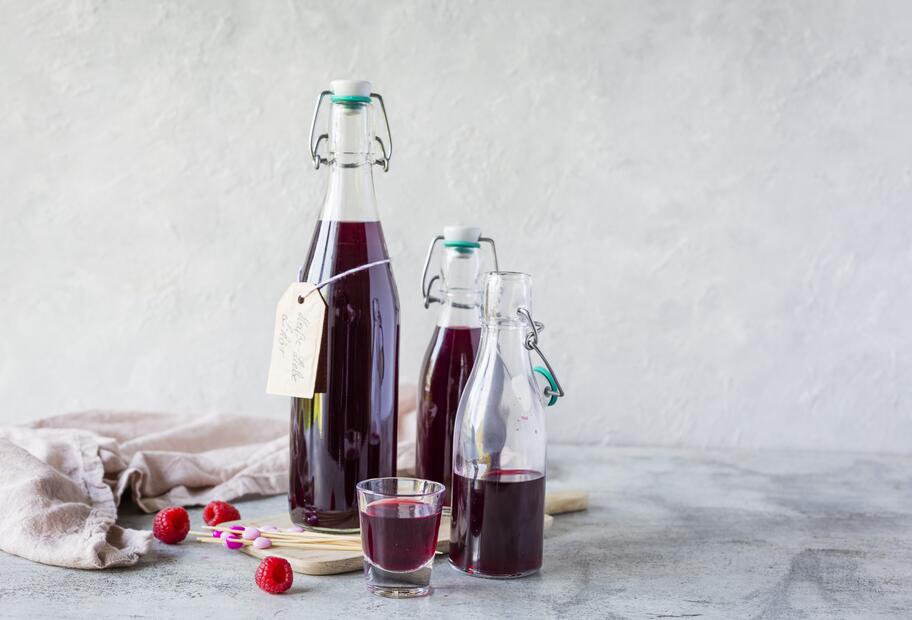 Fruchtiger Heiße-Liebe-Likör