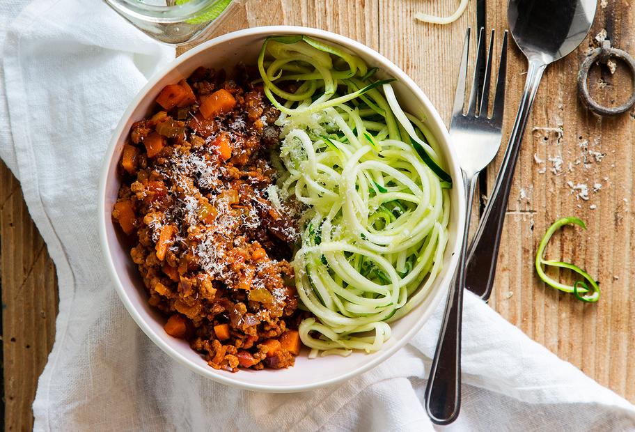 Zoodles mit Bolognese