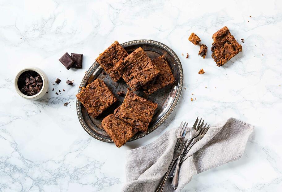 Chocolate Chip Kichererbsen Blondies