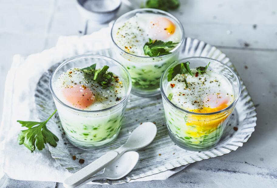 Ei im Glas mit Frankfurter Soße