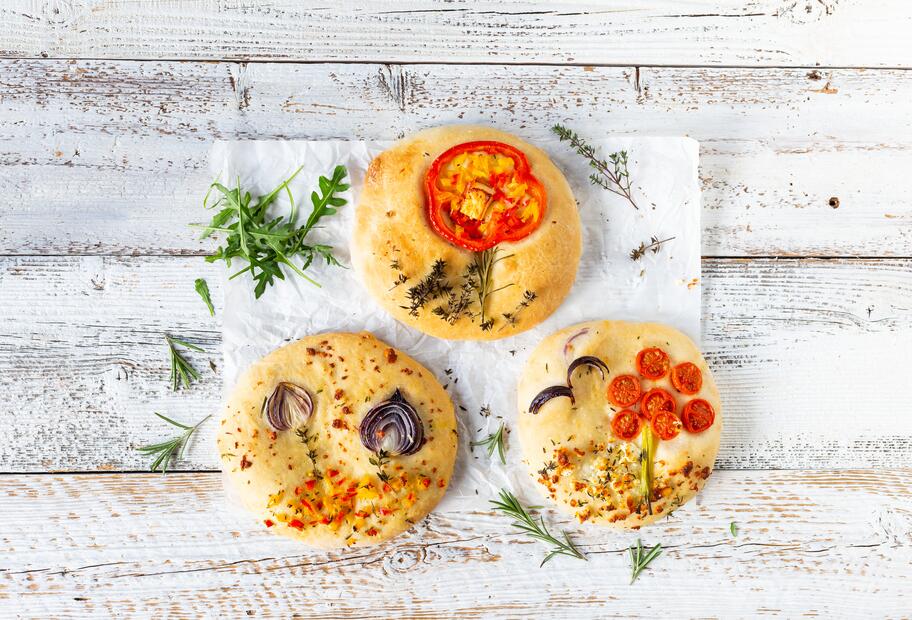 Focaccia Garden Minis