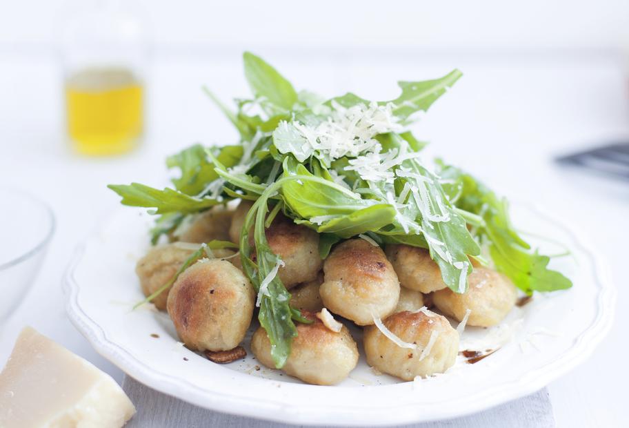 Ricotta-Gnocchi mit Rucola