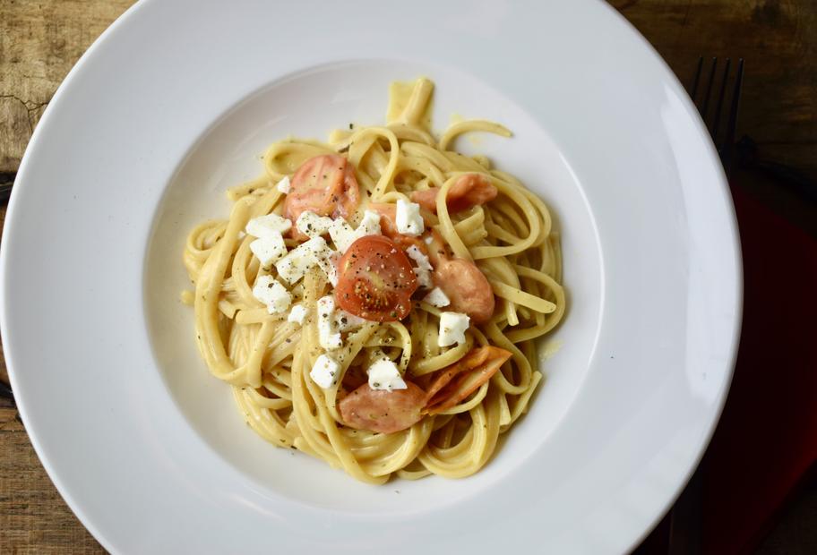 Spagetthi mit Feta und Tomaten