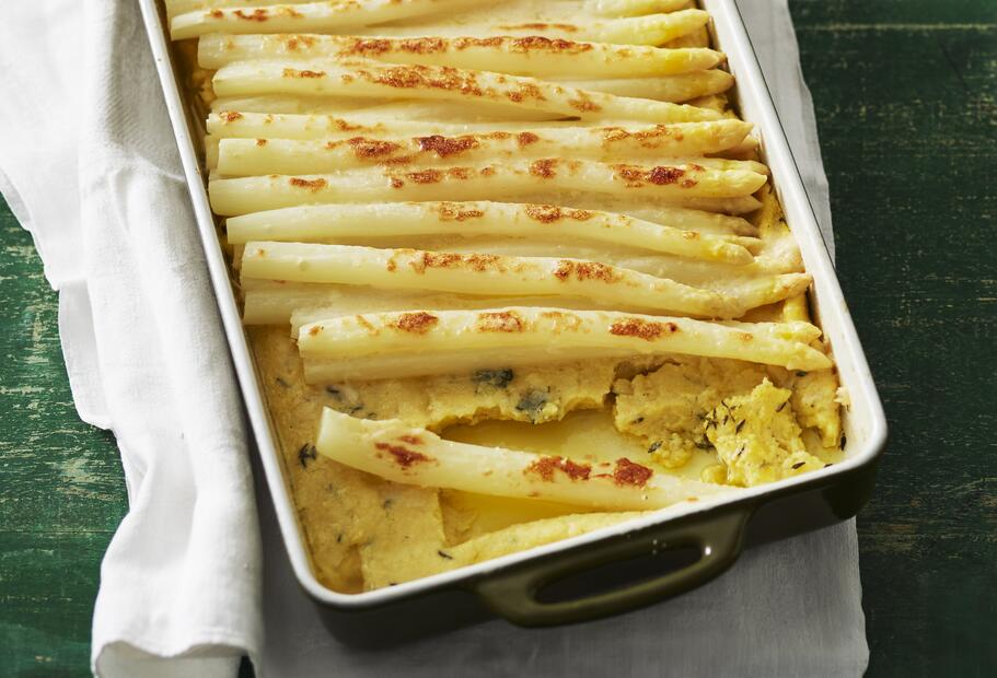 Gratinierter Spargel auf Thymian-Polenta