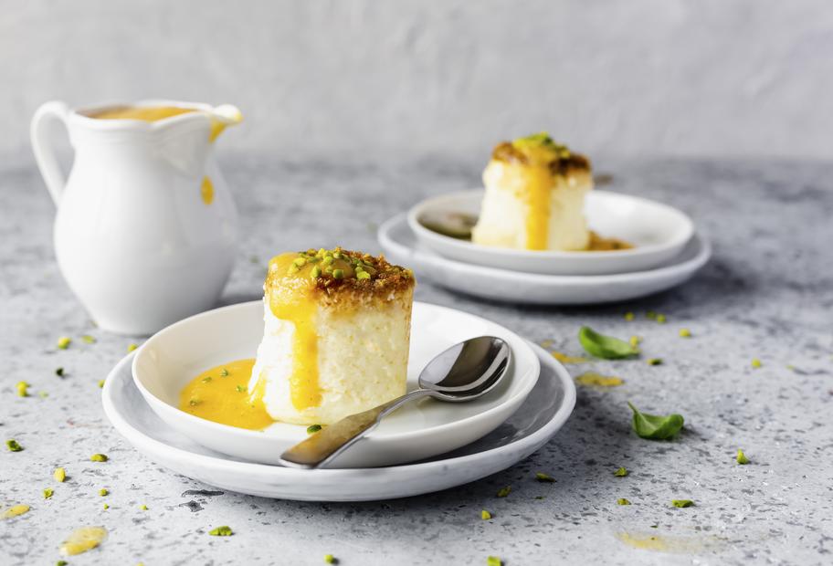 Kleine Käsekuchen aus dem Varoma&reg; mit Aprikosensoße