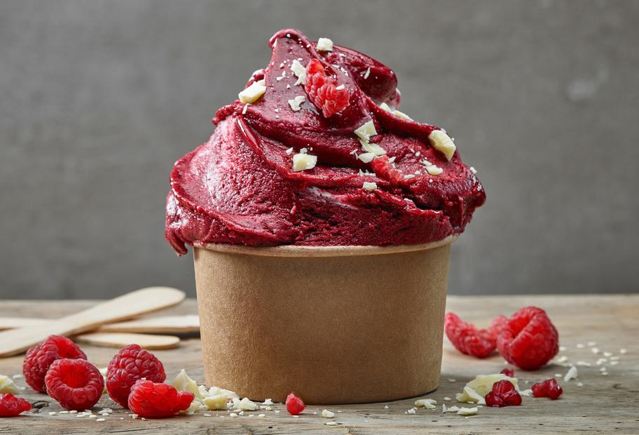 Eisgekühlter Beerenschaum