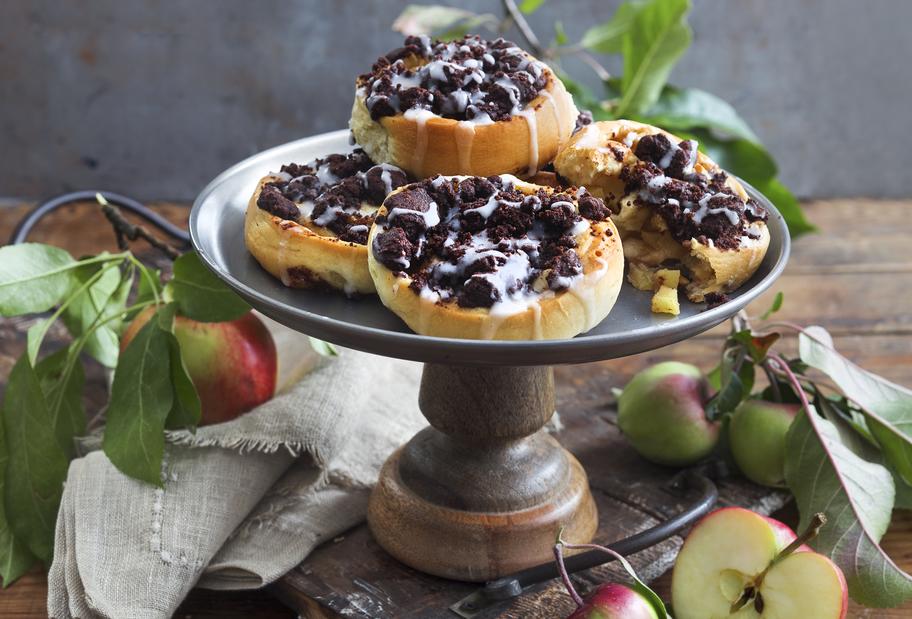 Apfelschnecken mit Kakaostreuseln