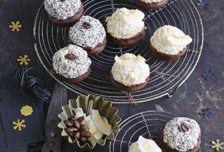 Kokos-Makronen mit Mürbeteig