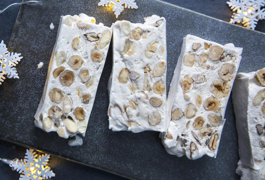 Mandel-Haselnuss-Nougat