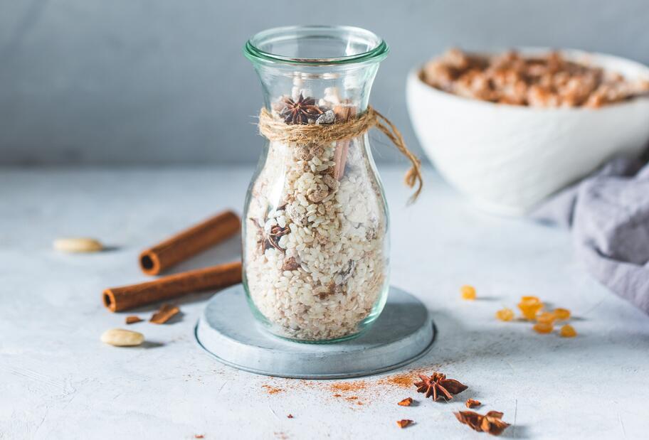 Stollen-Milchreis-Mischung