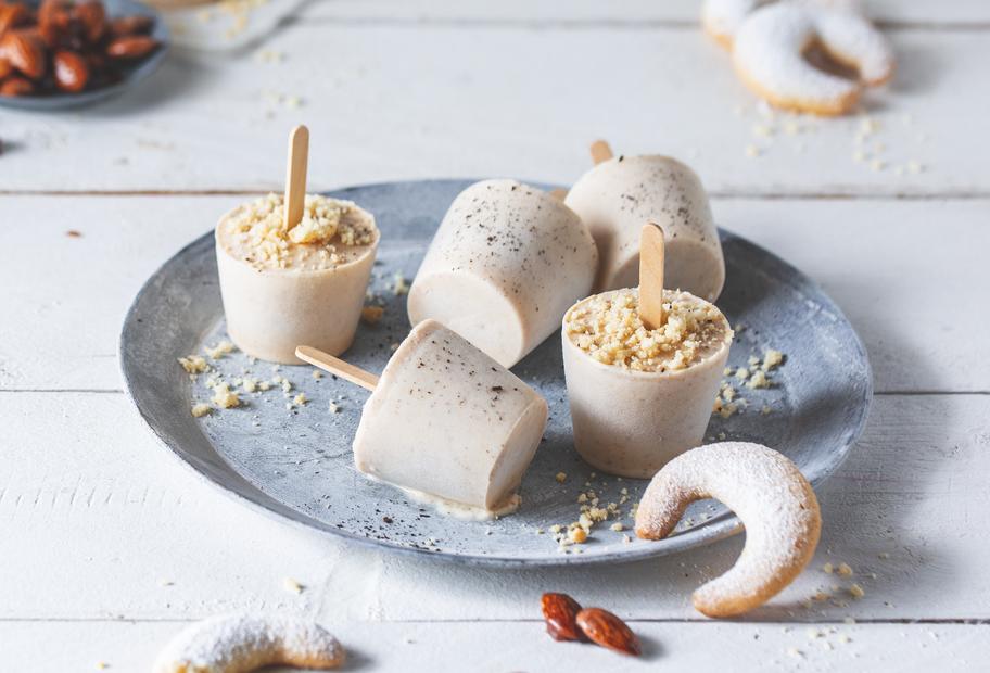 Vanillekipferleis mit gebrannten Mandeln