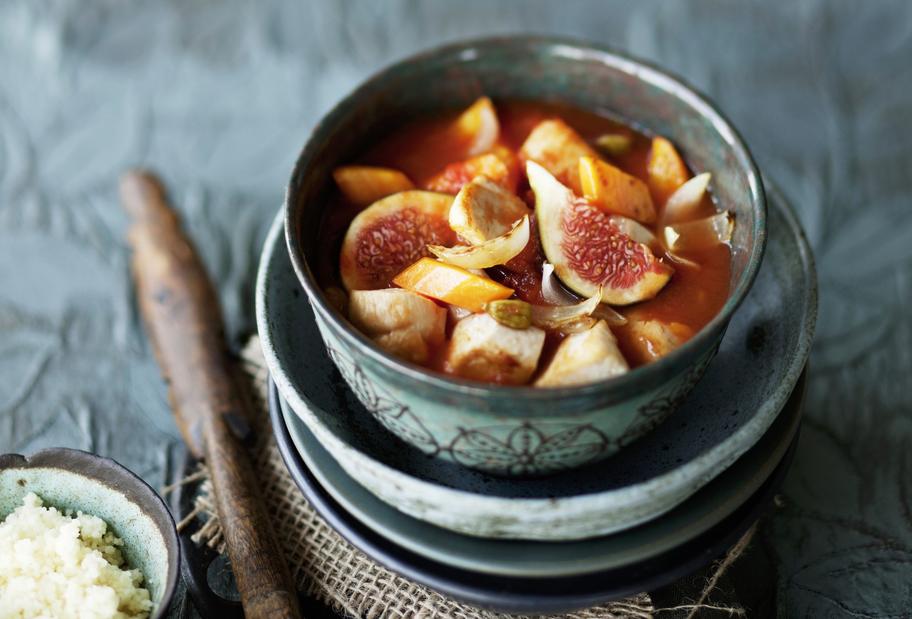 Hähnchensuppe mit Feigen und Couscous