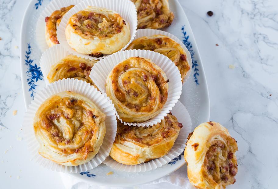 Pizzaschnecken mit Blätterteig
