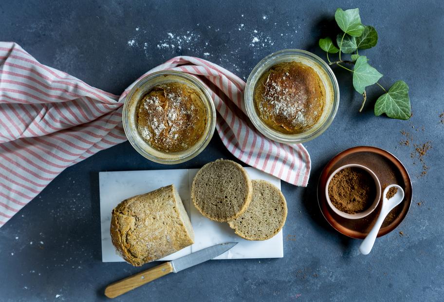 Graubrot, im Glas gebacken