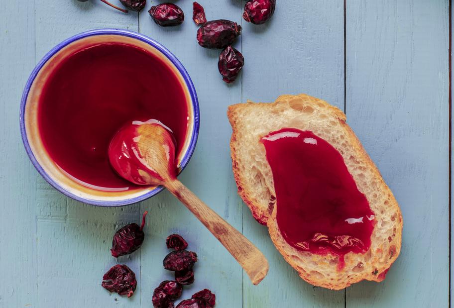 Hagebuttenmus aus vier Zutaten