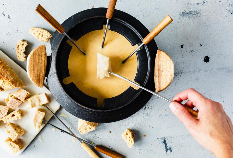 Käsefondue: Das Schweizer Original