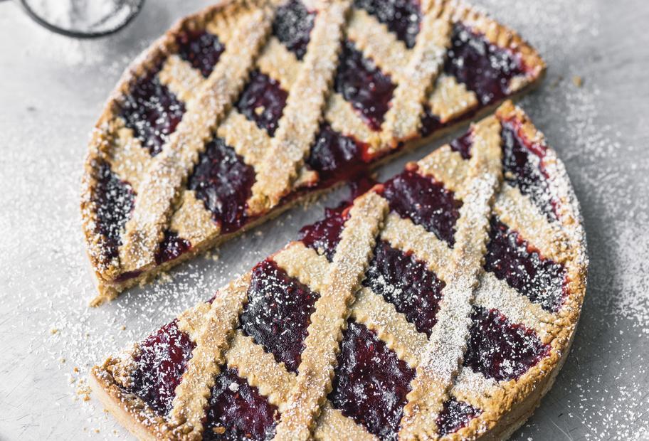 Linzer Torte mit Johannisbeerkonfitüre