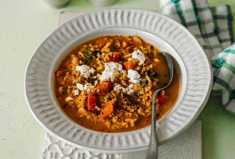 Vegetarischer Chinakohl-Eintopf mit Sojahack
