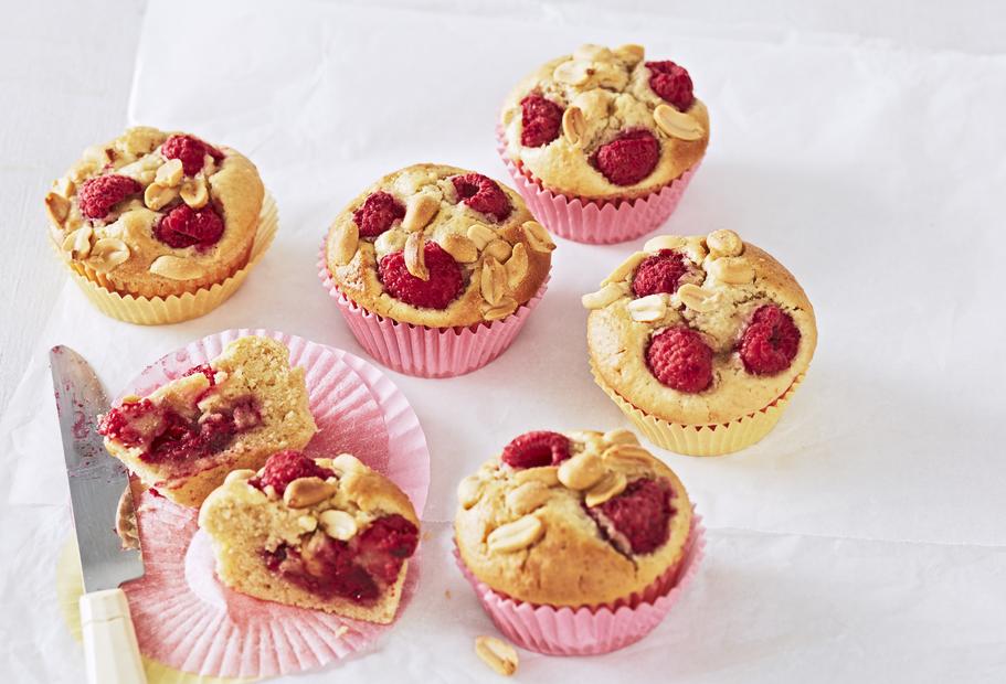 Erdnuss-Himbeer-Muffins