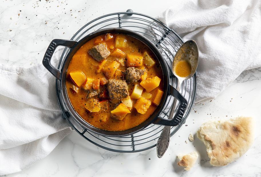 Indisches Rindercurry mit Datteln