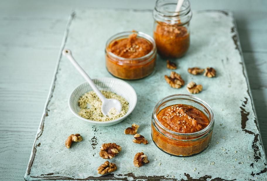 Tomatenpesto mit Hanfsamen