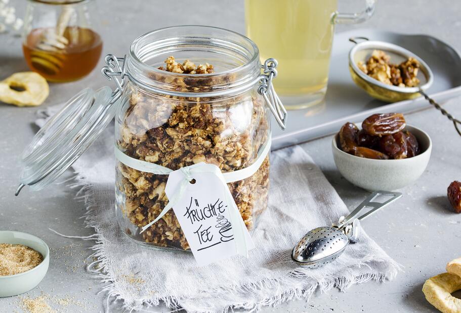 Früchtetee selber machen aus 4 Zutaten