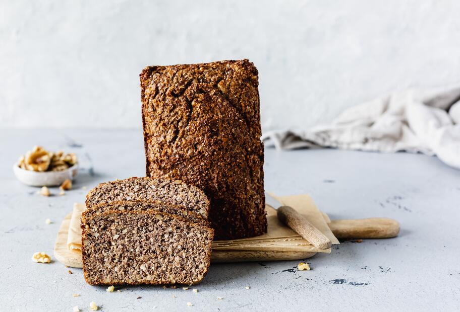 Saftiges Walnussbrot ohne Hefe