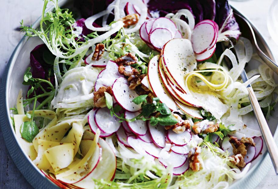 Wintersalat mit Buttermilchdressing