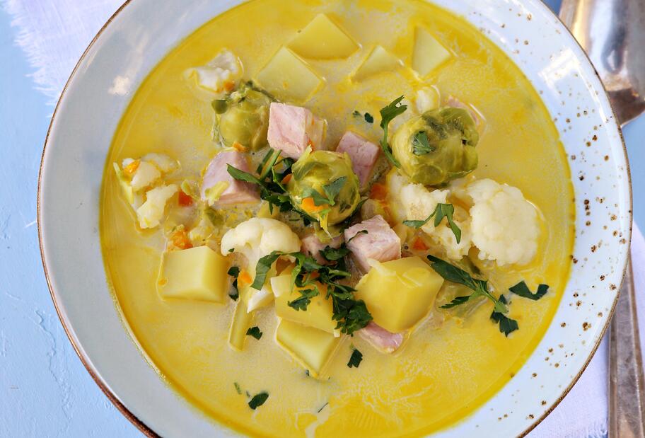 Blumenkohl-Rosenkohl-Eintopf mit Kassler