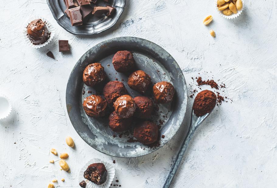 Gesunde Snickers Balls zum Naschen