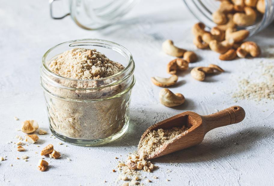 Veganer Parmesan für deine Pasta