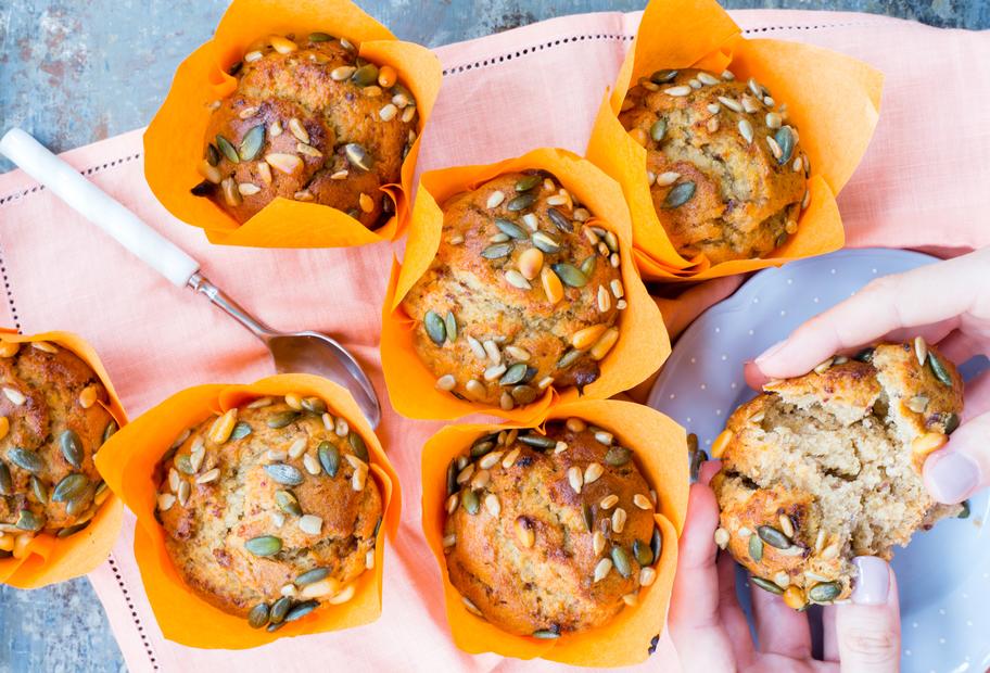 Gesunde Bananen-Muffins mit Erdnussbutter
