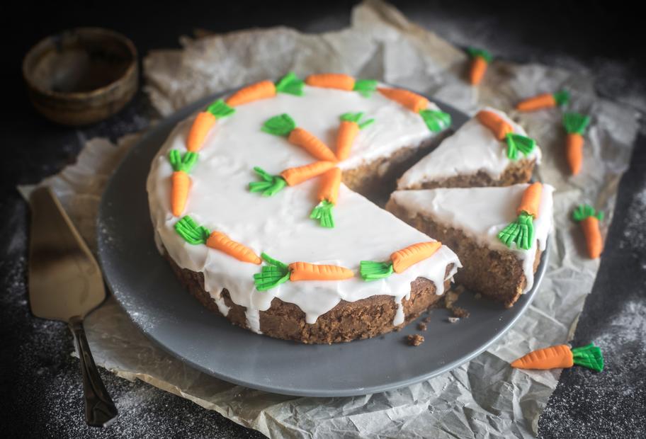 Veganer Zucchini-Karotten-Kuchen