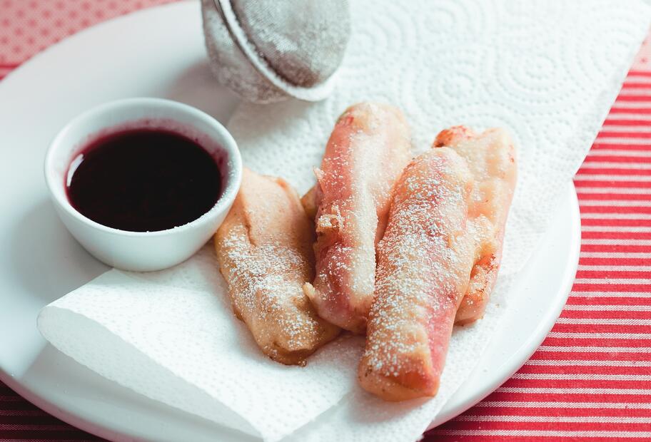 Knusprig ausgebackener Rhabarber