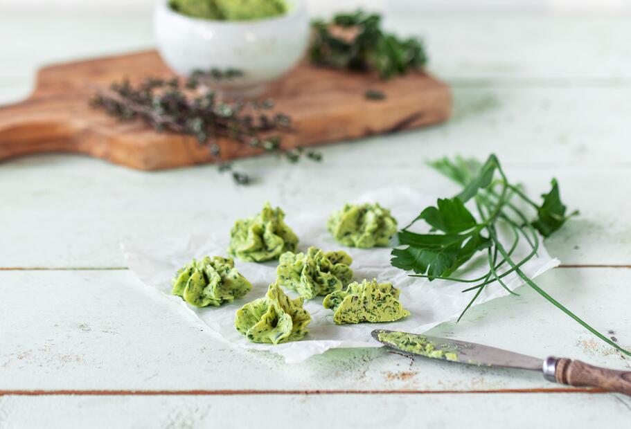 Blitzschnelle Kräuter-Knoblauch-Butter