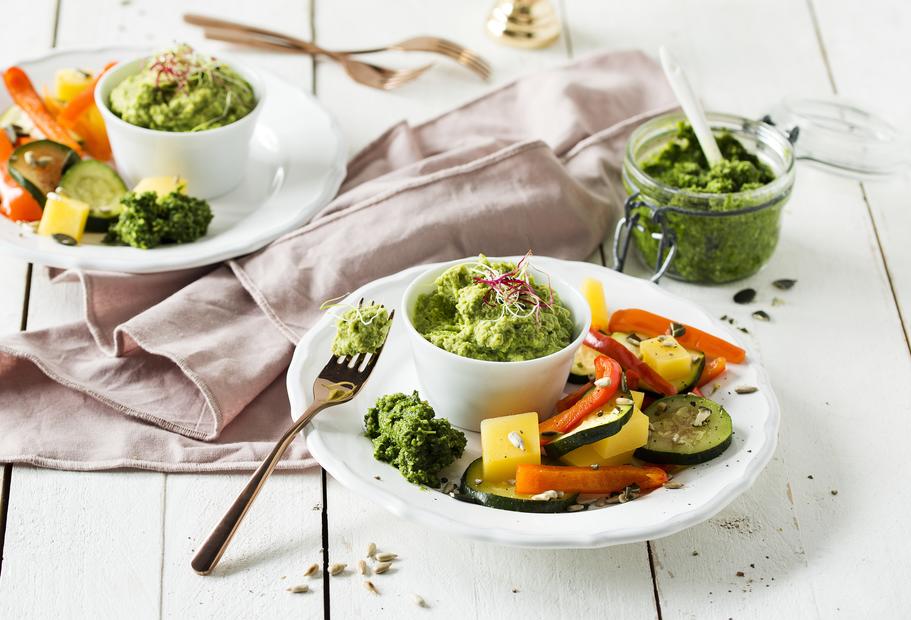 Rübenstampf mit Pesto und Gemüse aus dem Varoma&reg;
