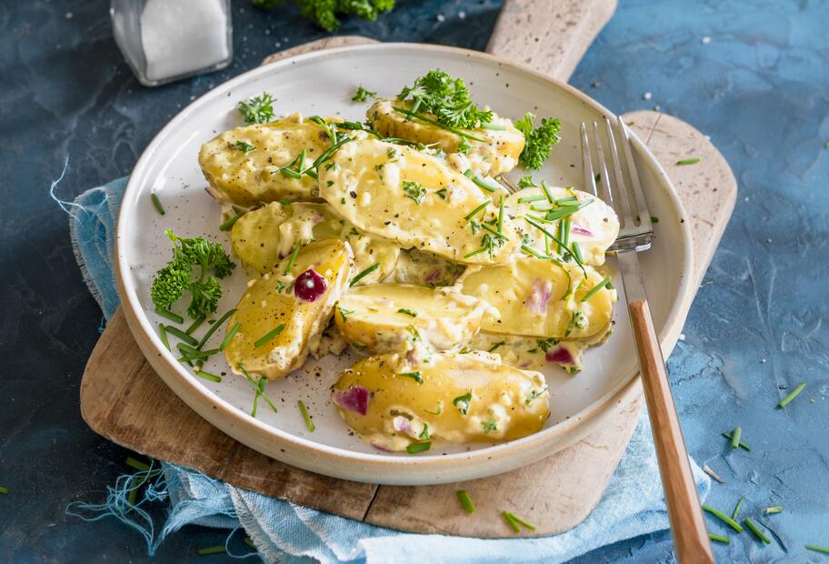 Cremiger Kartoffelsalat mit veganer Mayonnaise