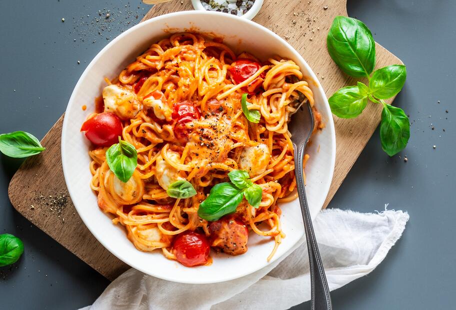 One Pot Spaghetti Tomate-Mozzarella