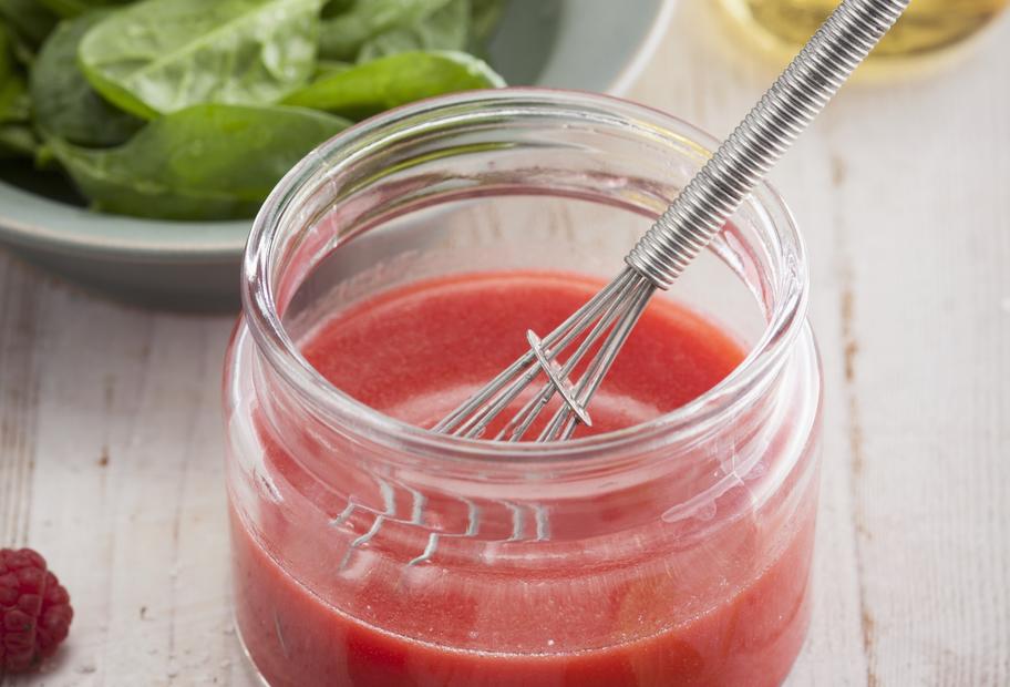Seidiges Himbeer-Dressing