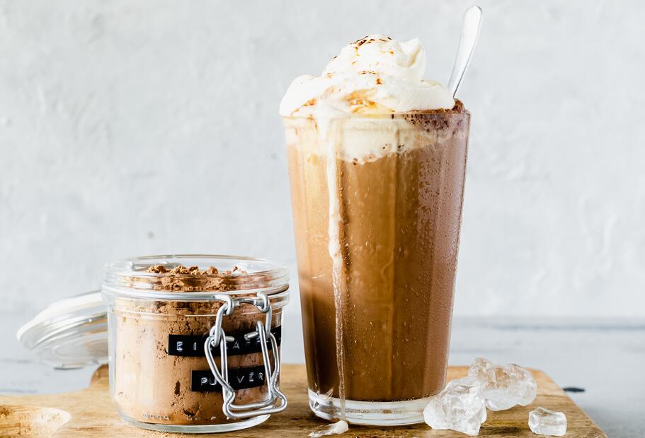 Klassischer Eiskaffee