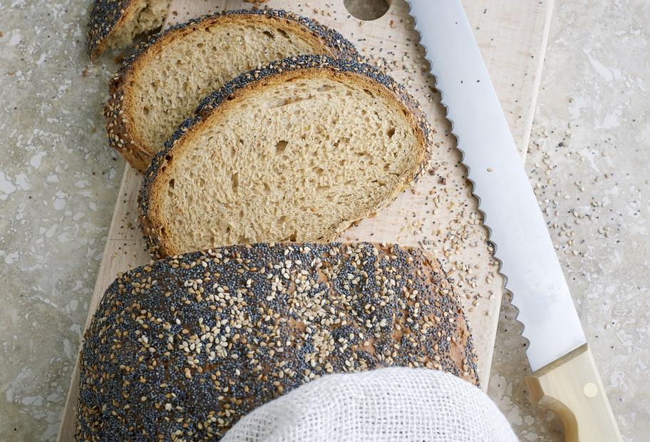 Himmlisches Weltmeisterbrot mit Mohn und Sesam